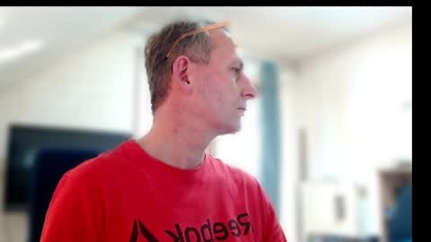 Snapshot of hondowill chatting on January 12, 2:19 pm Bernd online show from January 12, 2:19 pm