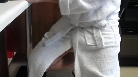 honeymaster290 online show from January 6, 10:35 am