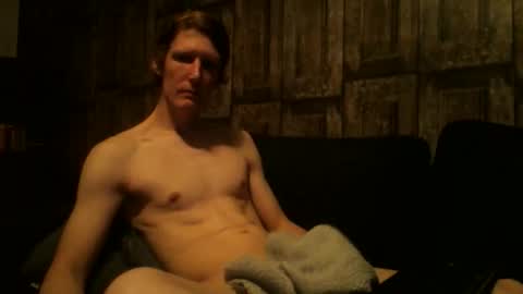 Snapshot of hoodenrob chatting on October 25, 9:33 am hoodenrob online show from October 25, 9:33 am
