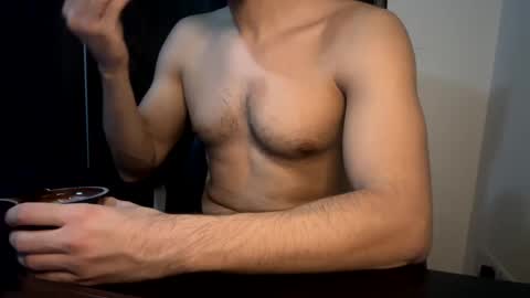 Snapshot of hornboy43 chatting on December 7, 8:27 pm Oliver Saints online show from December 7, 8:27 pm