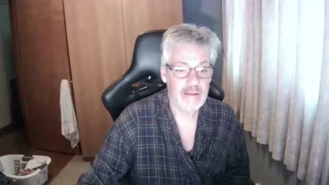 horndoggy online show from May 30, 10:26 am