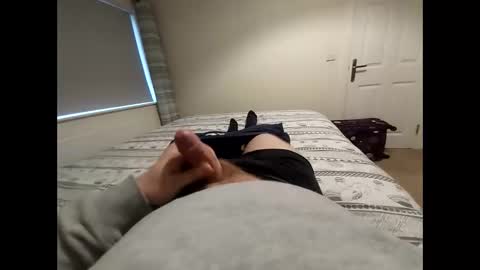 Snapshot of hornybiker1987 chatting on February 12, 8:38 am hornybiker1987 online show from February 12, 8:38 am