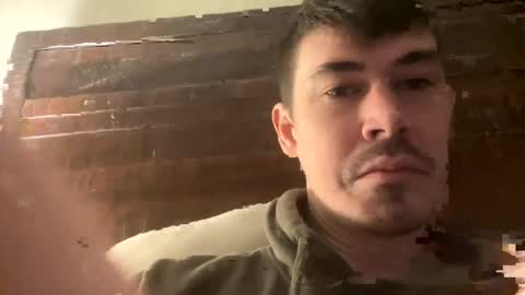 Justin 7 inches online show from March 9, 6:43 pm