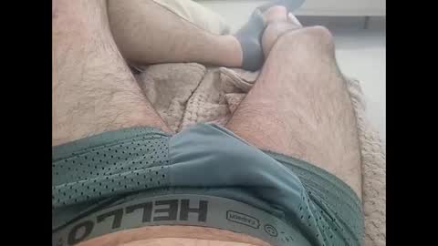 hornyman0605 online show from April 27, 6:32 am