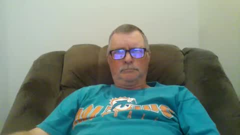 Snapshot of hot4tightholes chatting on February 5, 4:48 pm hot4tightholes online show from February 5, 4:48 pm
