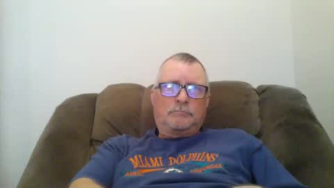 Snapshot of hot4tightholes chatting on January 9, 2:51 pm hot4tightholes online show from January 9, 2:51 pm
