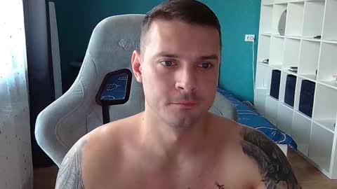 hot_cap_77 online show from November 14, 12:50 pm