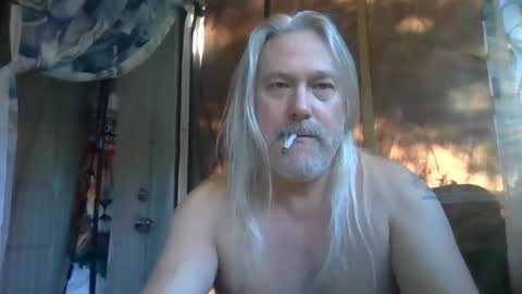 hot_cock_dancer online show from June 22, 1:37 pm