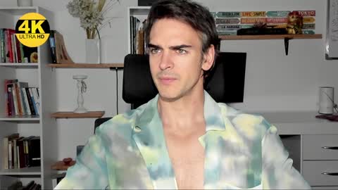 Martin online show from December 20, 7:07 pm