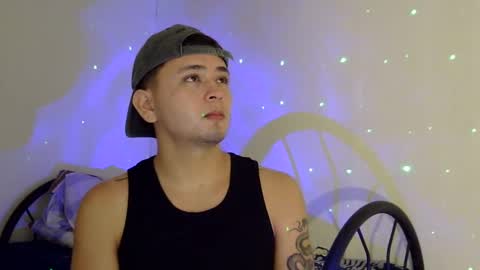 Snapshot of hot_ryyan chatting on September 19, 7:09 am hot_ryyan online show from September 19, 7:09 am