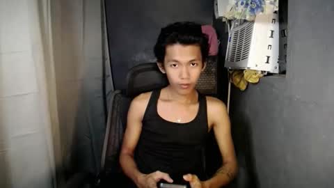 Snapshot of hotasianboy_jhon chatting on October 25, 11:23 am hotasianboy_jhon online show from October 25, 11:23 am
