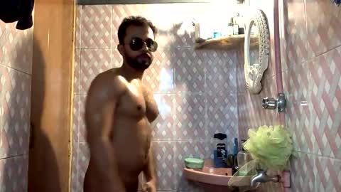 hotathletic33 online show from November 8, 9:45 am