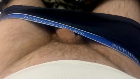 Snapshot of hotboy2027 chatting on October 19, 5:49 pm hotboy2027 online show from October 19, 5:49 pm