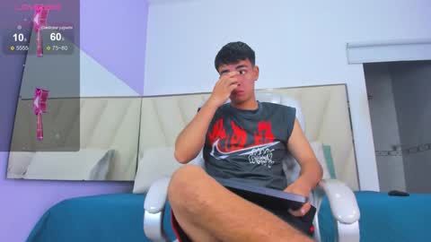 hotboy21_ online show from December 14, 3:46 am