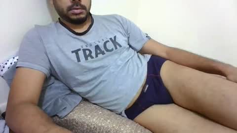 Snapshot of hotboy8677 chatting on October 14, 9:16 am Hotboy8677 online show from October 14, 9:16 am