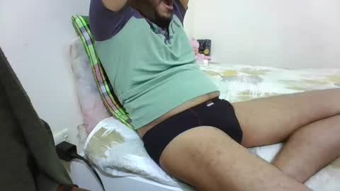 Snapshot of hotboy8677 chatting on October 16, 9:28 am Hotboy8677 online show from October 16, 9:28 am