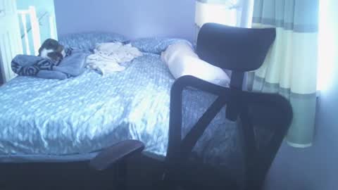 hotboyron online show from January 21, 10:34 am