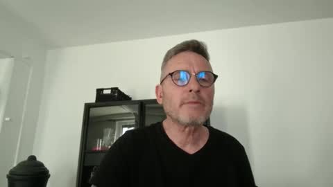 HotCriss online show from April 8, 10:36 am