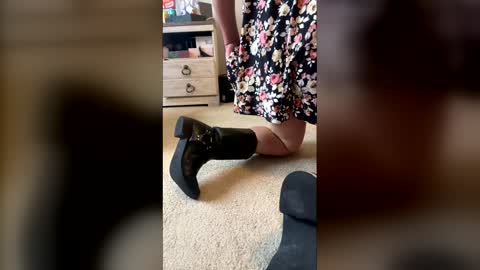 hotdee44 online show from April 6, 7:58 pm