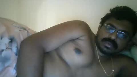 Snapshot of hotgluteus4321 chatting on January 14, 11:10 am hotgluteus4321 online show from January 14, 11:10 am