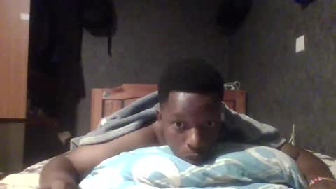 Snapshot of hotguyy001 chatting on February 23, 1:53 am hotguyy001 online show from February 23, 1:53 am