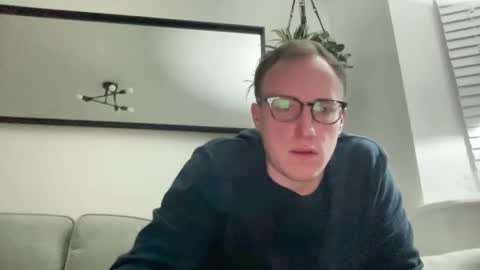 hotholby86 online show from January 18, 5:37 pm