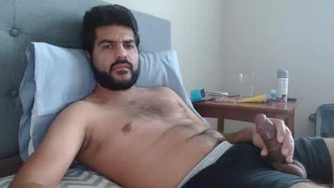 Snapshot of hotsexdude69 chatting on December 25, 4:22 pm hotsexdude69 online show from December 25, 4:22 pm