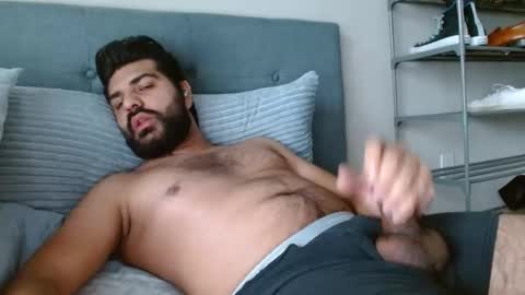 Snapshot of hotsexdude69 chatting on February 3, 2:02 pm hotsexdude69 online show from February 3, 2:02 pm