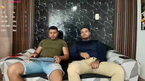 hott_asses online show from February 12, 7:45 pm