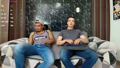 hott_asses online show from February 6, 1:43 pm