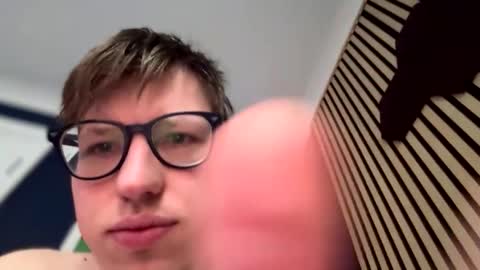 Roberts stones online show from April 23, 8:30 am