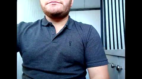 Snapshot of houskji8 chatting on September 29, 7:07 am houskji8 online show from September 29, 7:07 am