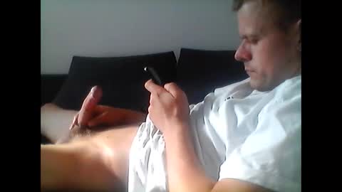 Snapshot of hubikush22 chatting on September 10, 2:49 pm hubikush22 online show from September 10, 2:49 pm