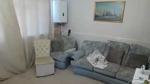 Snapshot of hugedick1965 chatting on October 8, 11:47 am hugedick1965 online show from October 8, 11:47 am