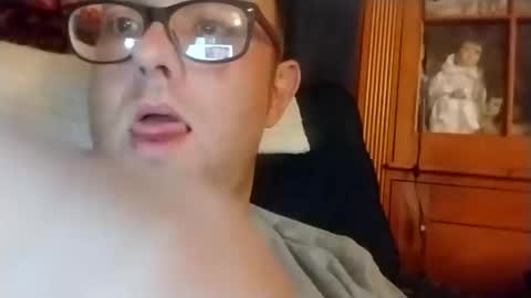 Snapshot of hung4u6969420 chatting on October 12, 9:25 am hung4u6969420 online show from October 12, 9:25 am