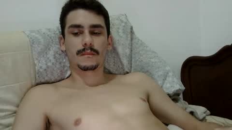 hungcaique online show from May 13, 4:09 am