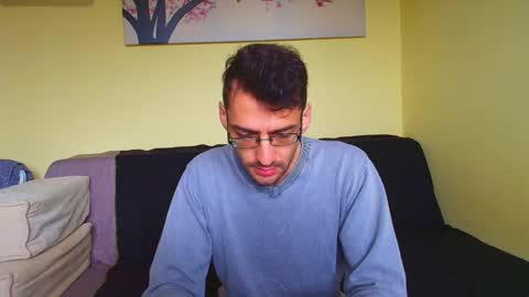 Snapshot of hungeddy chatting on October 8, 10:19 am Eddy online show from October 8, 10:19 am