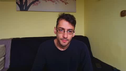 Snapshot of hungeddy chatting on October 7, 9:13 am Eddy online show from October 7, 9:13 am