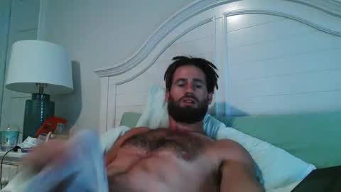 hungk34 online show from December 12, 1:06 pm