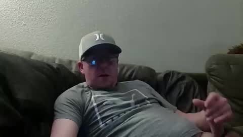 HuingsingleDad79 online show from March 18, 8:06 am