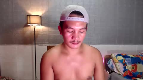 hunkylloyd online show from February 23, 10:39 am