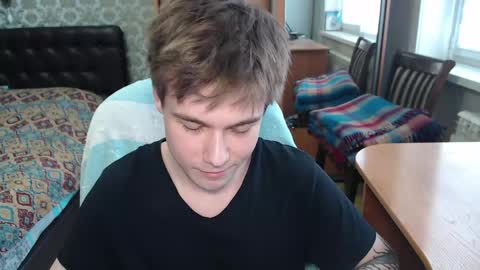 Tom online show from April 18, 9:22 am