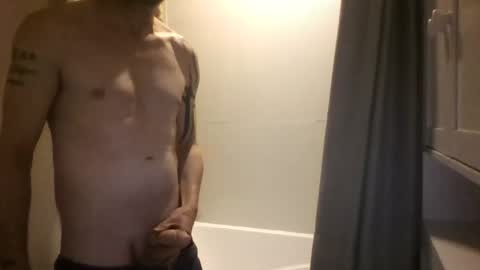 i_m_therealpetergriffith online show from February 12, 8:16 am