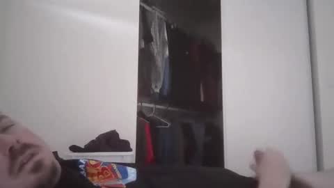 iaguy0587 online show from March 8, 10:47 pm