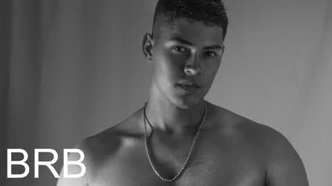 Dylan  independent model  online show from March 20, 5:28 pm