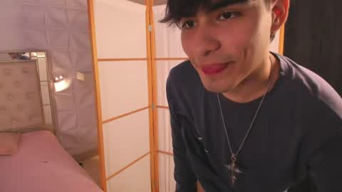 iamjuanjoc online show from June 13, 3:59 am