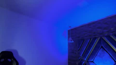 IAN CASTILLO online show from March 23, 11:16 am