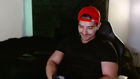 Ian Davis online show from March 28, 7:03 pm