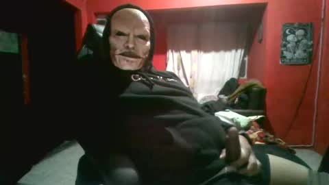 Snapshot of ibs666 chatting on January 6, 2:48 am ibs666 online show from January 6, 2:48 am