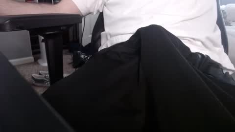 Snapshot of icecold_39 chatting on December 14, 8:29 pm Icecold 39 online show from December 14, 8:29 pm